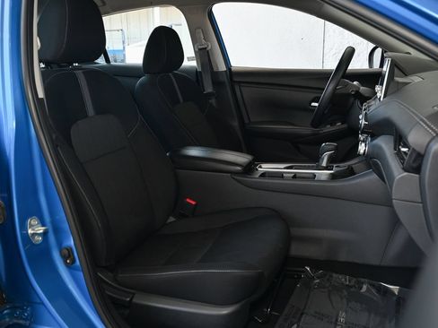 Used 2024 Nissan Sentra SV FWD image 38