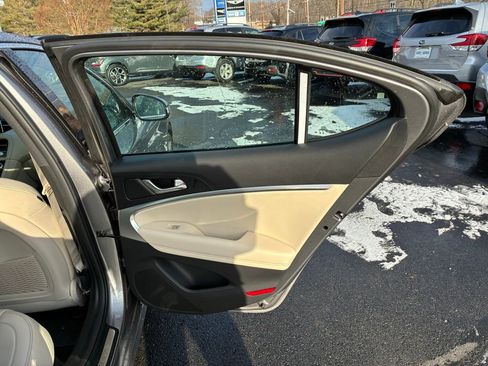 New 2026 Genesis G70 2.5T image 22