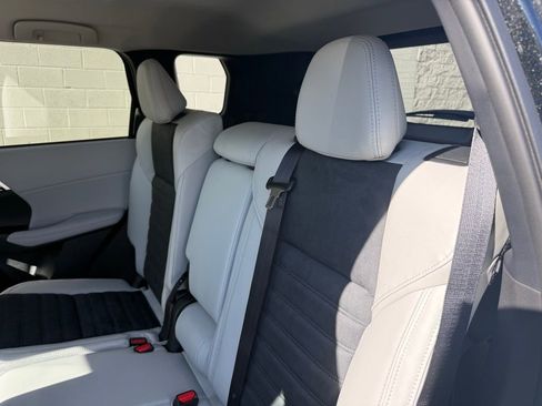 New 2026 Mitsubishi Outlander SE AWD/4WD image 24