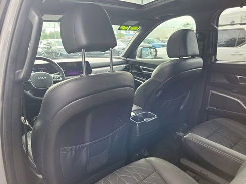 Used 2023 Kia Telluride EX X-Line AWD/4WD image 17