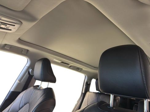 Used 2020 Toyota Highlander Platinum image 15