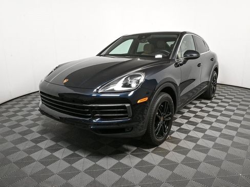 Used 2023 Porsche Cayenne Coupe w/ Premium Package image 1