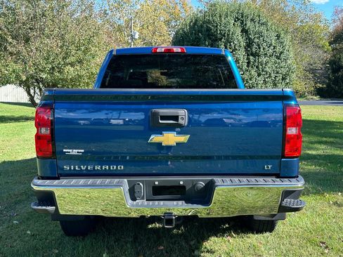 Used 2018 Chevrolet Silverado 1500 LT w/ All Star Edition AWD/4WD image 6