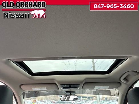 Used 2024 Nissan Altima 2.5 SR w/ SR Premium Package image 15