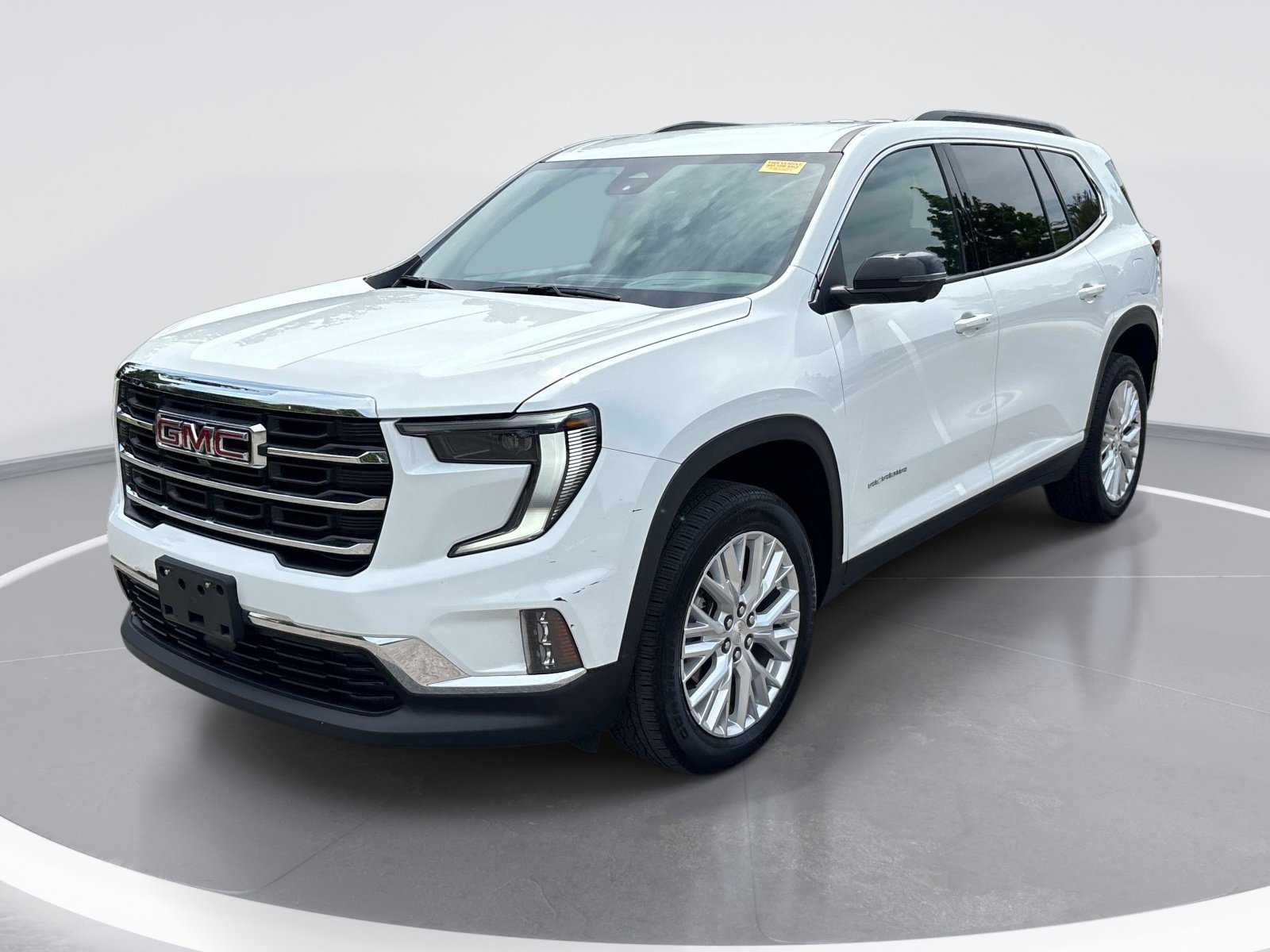 Used 2026 GMC Acadia Elevation w/ Elevation Premium Package FWD image 3