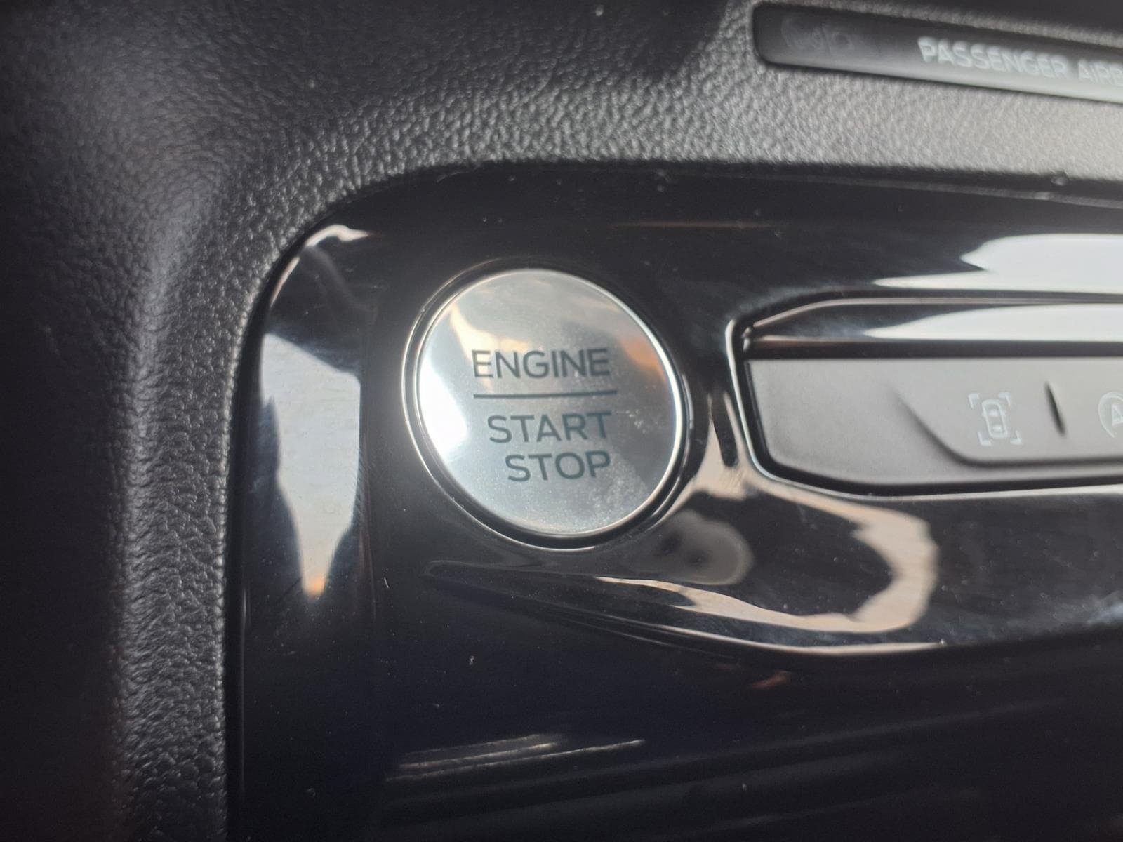 Used 2023 Ford Escape ST-Line w/ Tech Pack #1 AWD/4WD image 28
