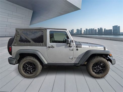 Used 2016 Jeep Wrangler Sport image 7