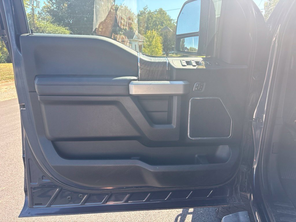 Used 2019 Ford F250 Lariat AWD/4WD image 12