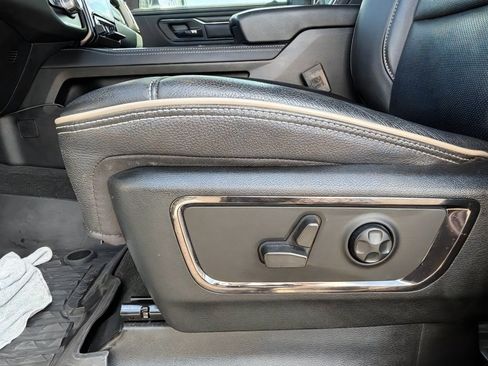Used 2022 RAM 1500 Limited AWD/4WD image 26