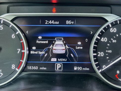 Used 2025 Nissan Sentra SV FWD image 8