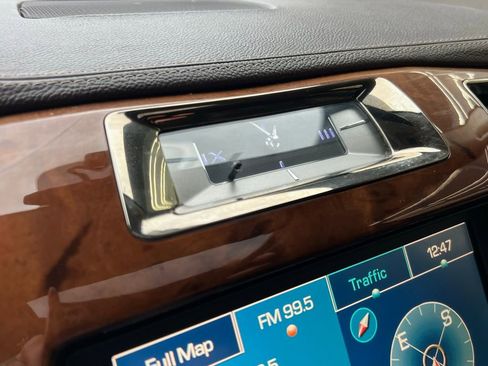 Used 2010 Cadillac Escalade ESV Platinum image 54