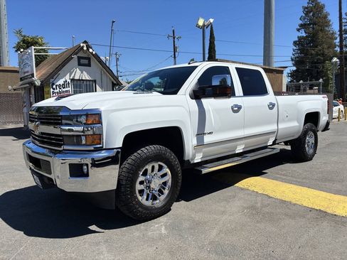 Used 2018 Chevrolet Silverado 3500 LTZ w/ Duramax Plus Package AWD/4WD image 1