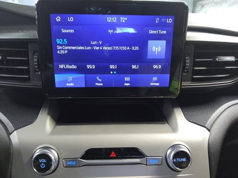 Used 2023 Ford Explorer 4WD image 25