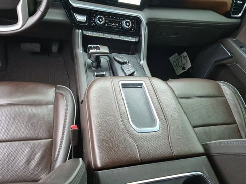 Used 2022 GMC Sierra 1500 Denali w/ Technology Package image 8