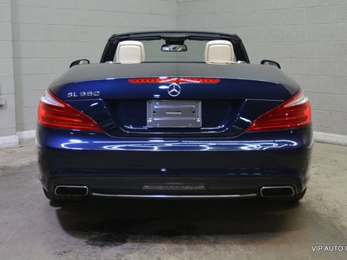 Used 2013 Mercedes-Benz SL 550 image 11