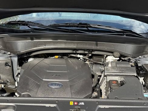 Used 2020 Kia Telluride LX AWD/4WD image 10