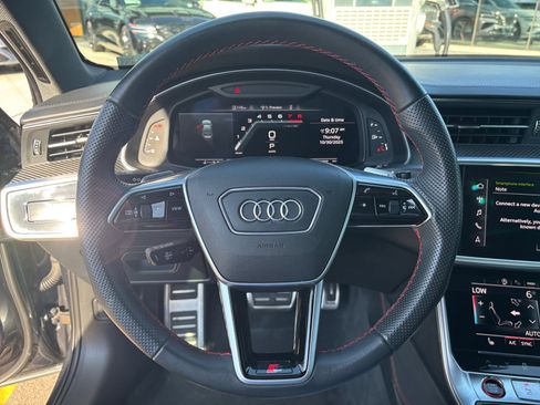 Used 2023 Audi S6 Prestige w/ Prestige Package image 9