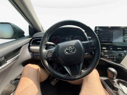 Used 2024 Toyota Camry XSE FWD image 11