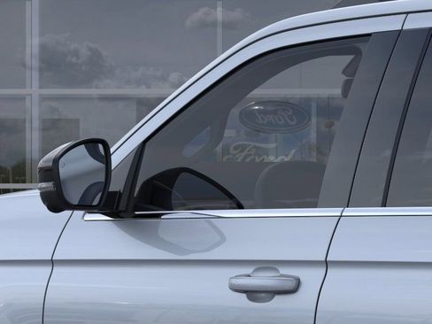 New 2026 Ford Expedition Platinum w/ Platinum Ultimate Package image 21