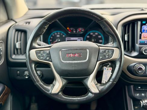 Used 2017 GMC Canyon Denali image 8