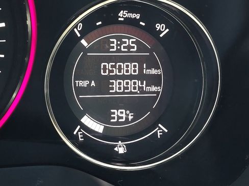 Used 2016 Honda HR-V LX image 34