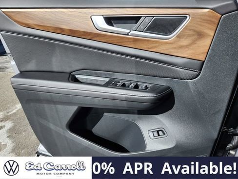 New 2026 Volkswagen Atlas SE image 21
