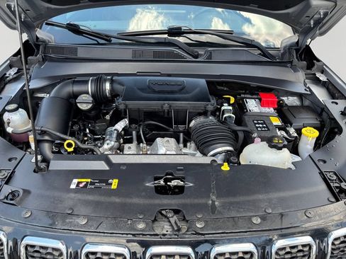 Used 2023 Jeep Compass Limited AWD/4WD image 9