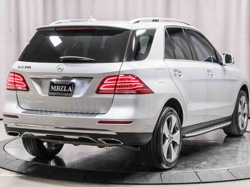 Used 2018 Mercedes-Benz GLE 350 image 4