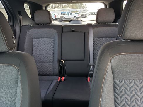 Used 2022 Chevrolet Equinox LT w/ Driver Convenience Package image 30