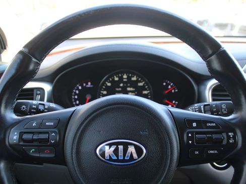 Used 2016 Kia Sorento EX w/ EX Premium Package image 29