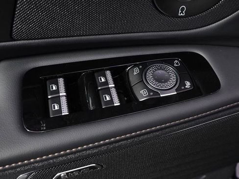 New 2026 Lincoln Nautilus Premier w/ Equipment Group 102A image 23