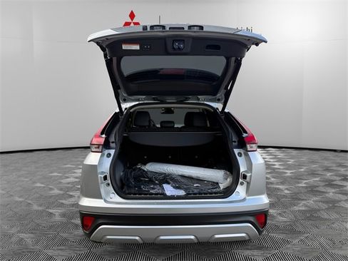 New 2026 Mitsubishi Eclipse Cross SE image 9