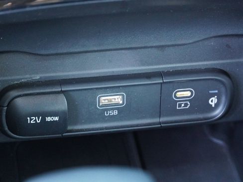 Used 2023 Kia Telluride SX X-Line image 17