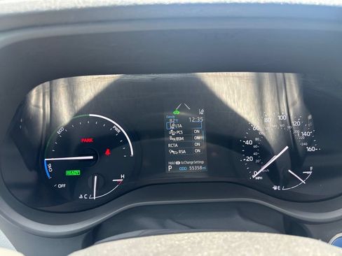 Used 2023 Toyota Sienna LE FWD image 18
