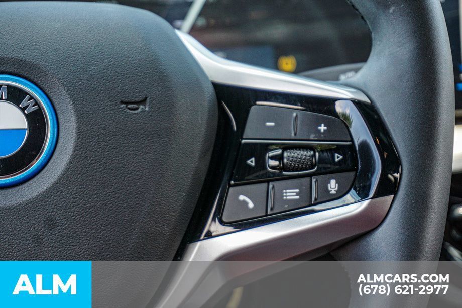 Used 2025 BMW i4 eDrive40 w/ Parking Assistance Package RWD image 30
