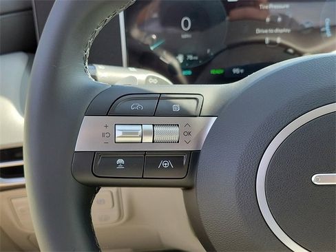 New 2026 Hyundai Tucson SEL image 5