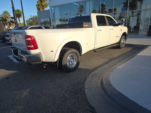 Used 2021 RAM 3500 Laramie AWD/4WD image 3