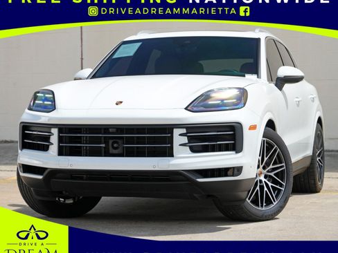 Used 2025 Porsche Cayenne w/ Premium Package Plus AWD/4WD image 1