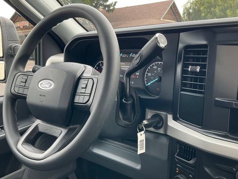 New 2025 Ford F350 XL w/ STX Appearance Package AWD/4WD image 28