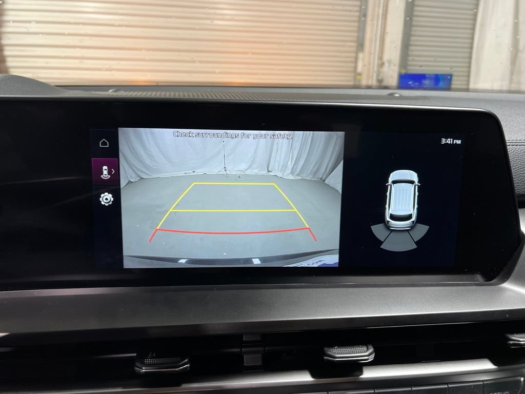 Used 2025 Kia Telluride S FWD image 36