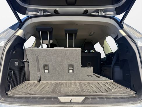 Used 2021 Subaru Ascent Touring image 18