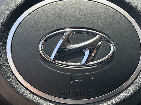 Certified 2024 Hyundai Tucson SEL FWD image 24