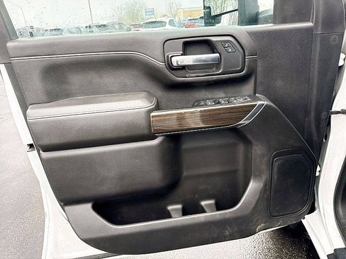 Used 2022 Chevrolet Silverado 2500 LT w/ Fleet Comfort Package image 19