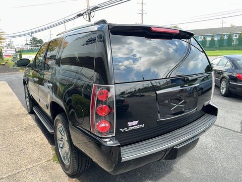 Used 2013 GMC Yukon Denali AWD/4WD image 4