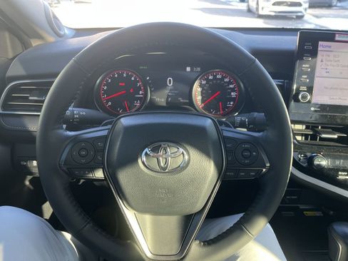 Used 2024 Toyota Camry XSE w/ Navigation Package image 26