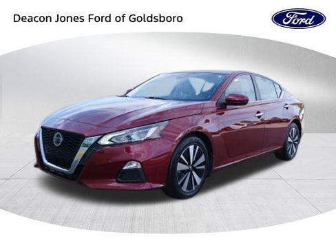 Used 2022 Nissan Altima 2.5 SV image 7