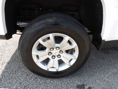 Used 2022 Chevrolet Colorado LT w/ Fleet Safety Package RWD image 47