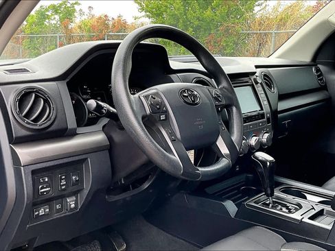 Used 2019 Toyota Tundra SR5 w/ SR5 Upgrade Package AWD/4WD image 16