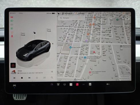 Used 2023 Tesla Model 3 Performance image 22