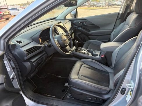 Certified 2025 Subaru Crosstrek 2.5i Limited w/ Crosstrek Mirror Package AWD/4WD image 9